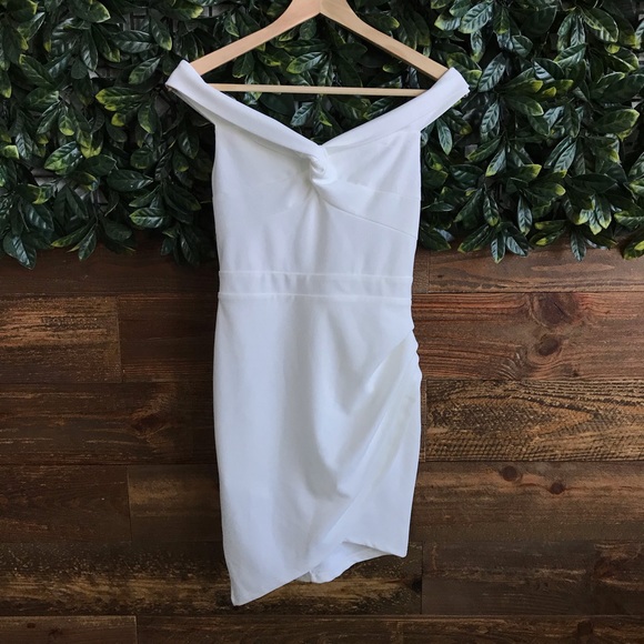 FASHION NOVA White Off-Shoulder Dress - NWT -XS - Picture 5 of 8
